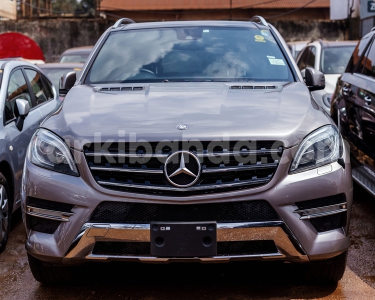 Big with watermark mercedes benz ml class uganda kampala 26134