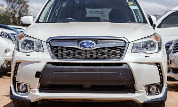 Gura Yakoze Subaru Forester White Imodoka i Kampala mu Uganda Gura Yakoze Subaru Forester White Imodoka i Kampala mu Uganda
