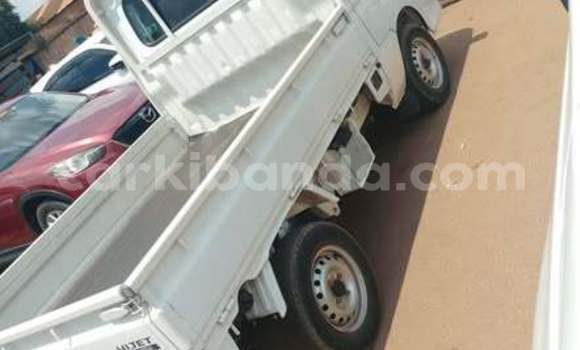 Acheter Occasion Voiture Toyota Hiace Autre à Kampala, Ouganda Acheter Occasion Voiture Toyota Hiace Autre à Kampala, Ouganda