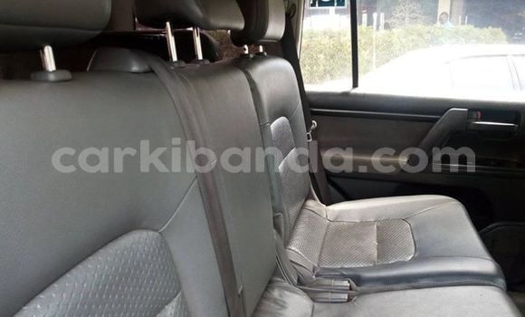 Buy Used Toyota Land Cruiser Black Car in Kampala in Uganda Buy Used Toyota Land Cruiser Black Car in Kampala in Uganda