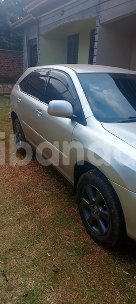 Big with watermark toyota harrier uganda kampala 26157