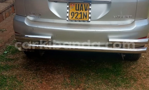 Buy Used Toyota Harrier Silver Car in Kampala in Uganda Buy Used Toyota Harrier Silver Car in Kampala in Uganda