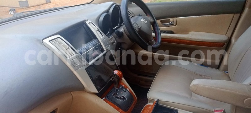 Big with watermark toyota harrier uganda kampala 26157