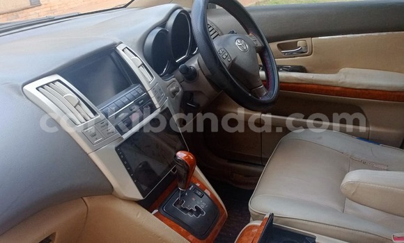 Buy Used Toyota Harrier Silver Car in Kampala in Uganda Buy Used Toyota Harrier Silver Car in Kampala in Uganda