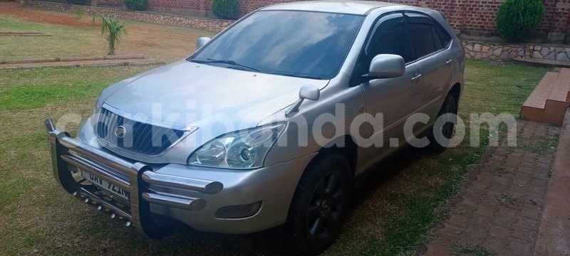 Big with watermark toyota harrier uganda kampala 26157