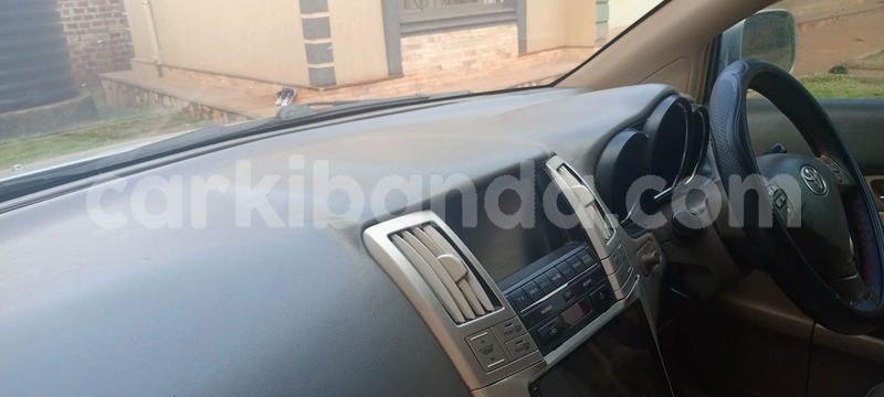 Big with watermark toyota harrier uganda kampala 26157