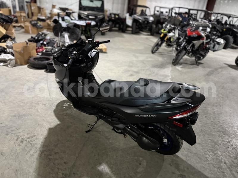 Big with watermark suzuki burgman uganda kampala 26168