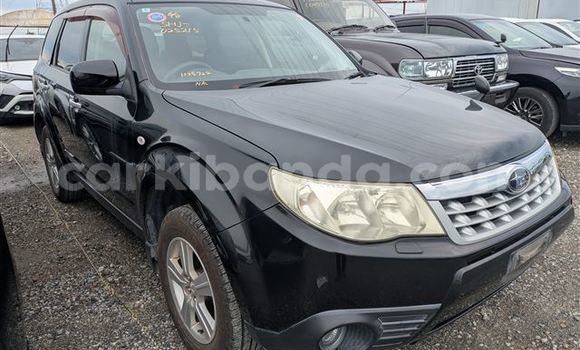 Nunua Imported Subaru Forester Nyeusi Gari ndani ya Kampala nchini Uganda Nunua Imported Subaru Forester Nyeusi Gari ndani ya Kampala nchini Uganda