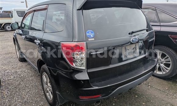 Acheter Import Voiture Subaru Forester Noir à Kampala, Ouganda Acheter Import Voiture Subaru Forester Noir à Kampala, Ouganda