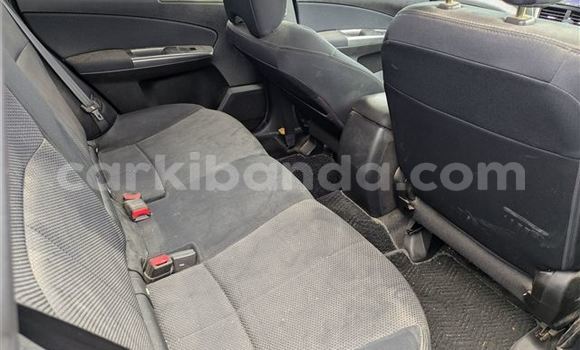 Acheter Import Voiture Subaru Forester Noir à Kampala, Ouganda Acheter Import Voiture Subaru Forester Noir à Kampala, Ouganda