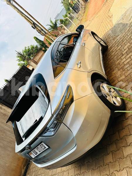 Big with watermark toyota harrier uganda kampala 26170