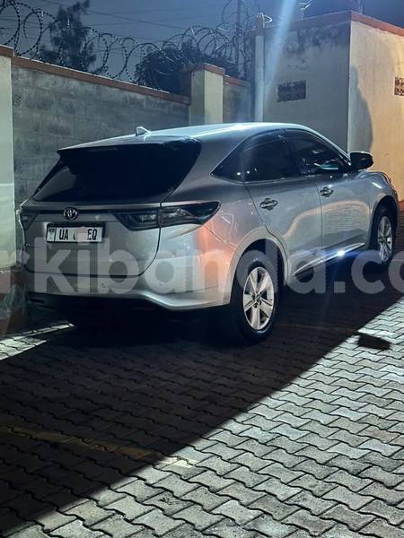 Big with watermark toyota harrier uganda kampala 26170