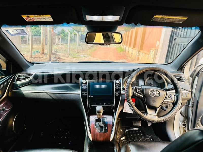 Big with watermark toyota harrier uganda kampala 26170