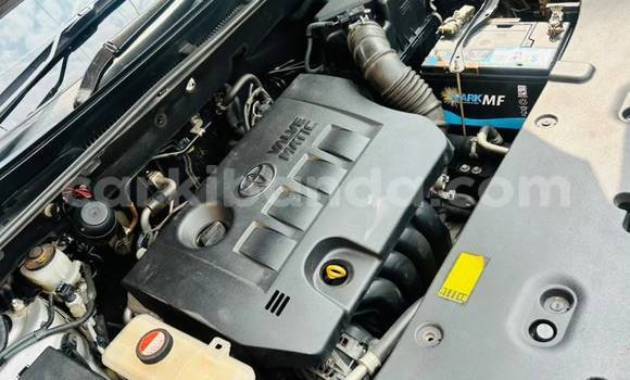 Buy Used Toyota Harrier Silver Car in Kampala in Uganda Buy Used Toyota Harrier Silver Car in Kampala in Uganda