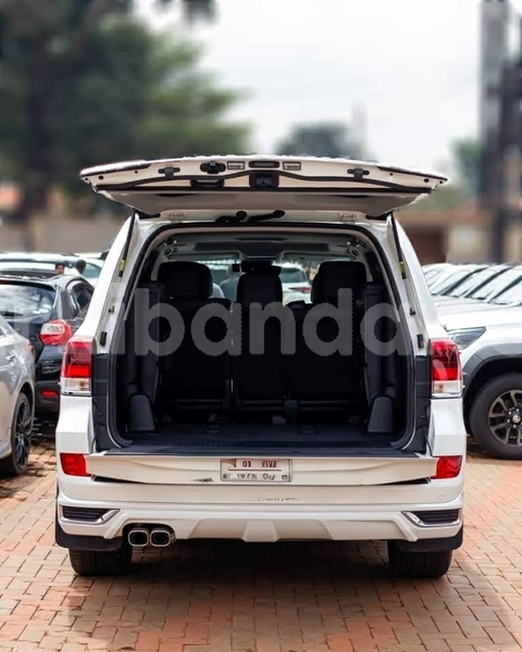 Big with watermark toyota land cruiser uganda kampala 26172