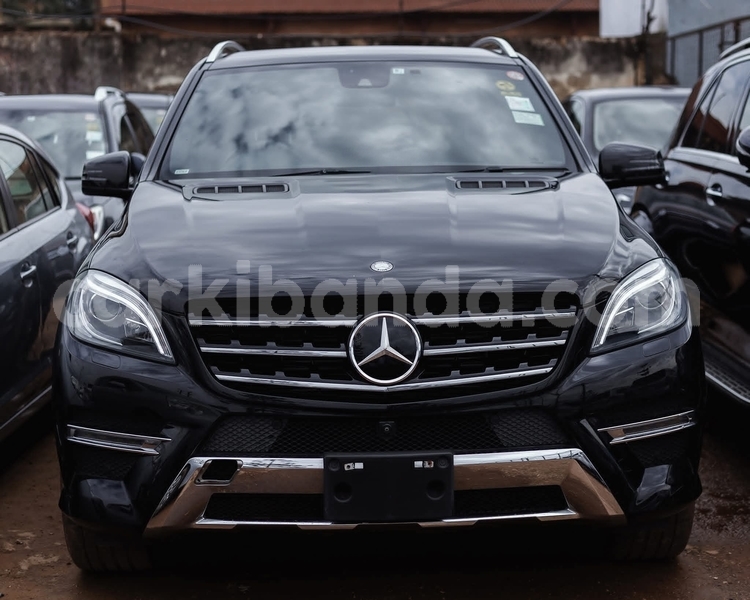 Big with watermark mercedes benz ml class uganda kampala 26173
