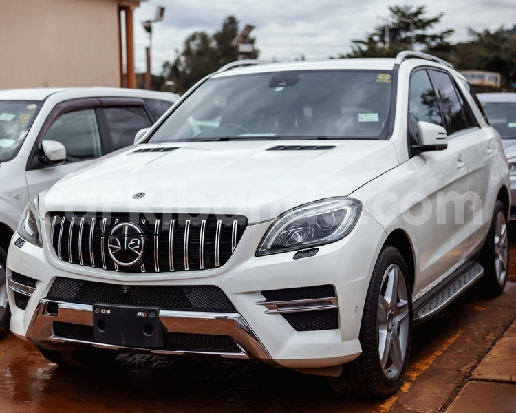 Big with watermark mercedes benz ml class uganda kampala 26174