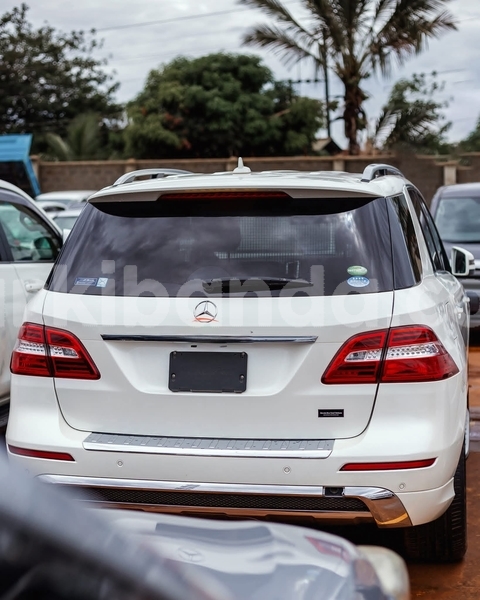 Big with watermark mercedes benz ml class uganda kampala 26174