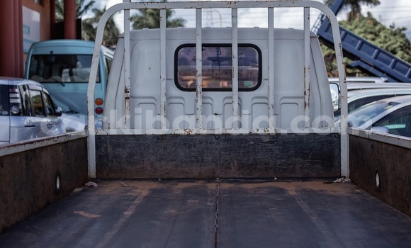 Buy Used Isuzu FTR 850 White Truck in Kampala in Uganda Buy Used Isuzu FTR 850 White Truck in Kampala in Uganda