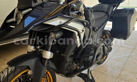 Buy Used BMW R 1200 GS Beige Bike in Kampala in Uganda