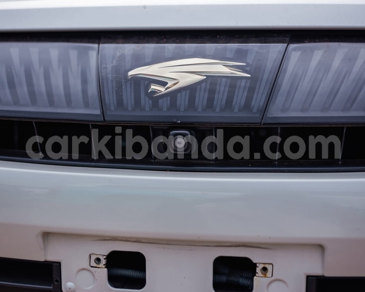 Big with watermark toyota harrier uganda kampala 26184
