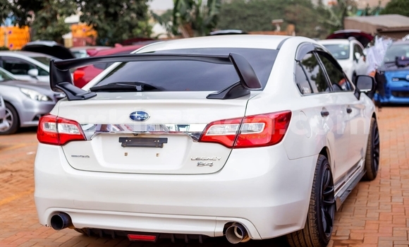 Buy Used Subaru Legacy White Car in Kampala in Uganda Buy Used Subaru Legacy White Car in Kampala in Uganda