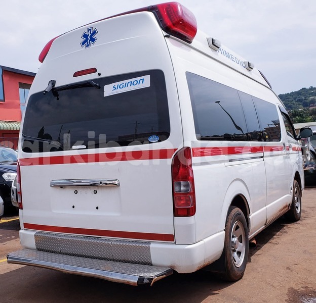 Big with watermark toyota hiace uganda kampala 26192