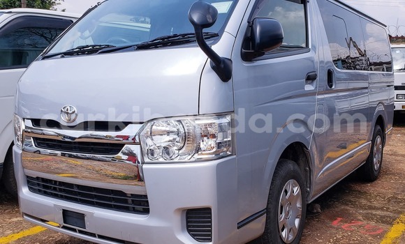 Buy Used Toyota Hiace Silver Car in Kampala in Uganda