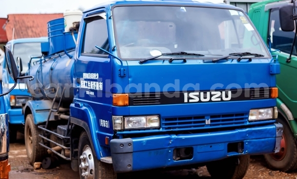Buy Used Isuzu FTR 850 Blue Truck in Kampala in Uganda Buy Used Isuzu FTR 850 Blue Truck in Kampala in Uganda
