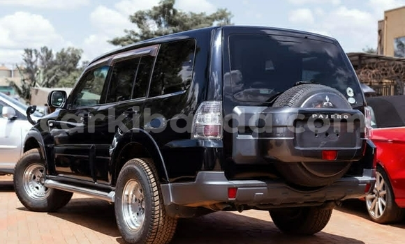Buy Used Mitsubishi Pajero Black Car in Kampala in Uganda Buy Used Mitsubishi Pajero Black Car in Kampala in Uganda