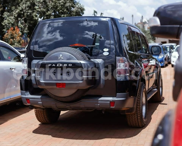 Big with watermark mitsubishi pajero uganda kampala 26197