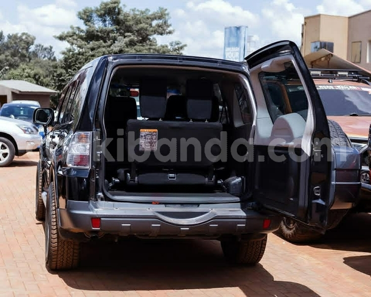 Big with watermark mitsubishi pajero uganda kampala 26197