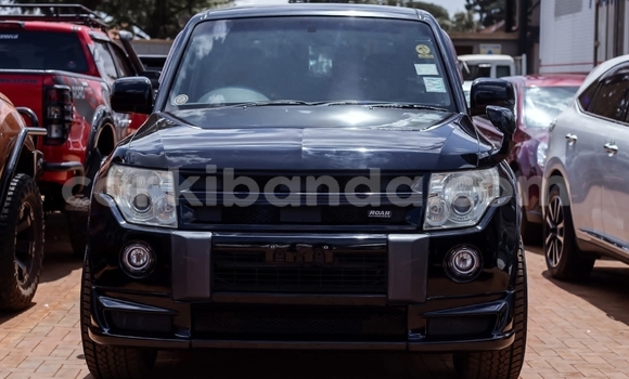 Buy Used Mitsubishi Pajero Black Car in Kampala in Uganda Buy Used Mitsubishi Pajero Black Car in Kampala in Uganda