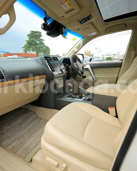 Big with watermark toyota prado uganda kampala 26199