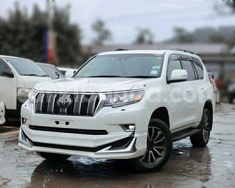 Big with watermark toyota prado uganda kampala 26201