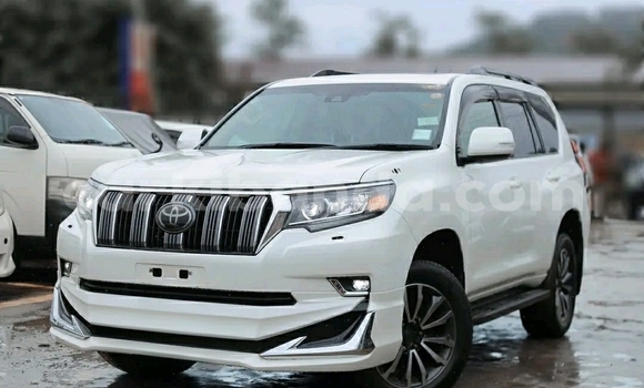 Buy Used Toyota Prado White Car in Kampala in Uganda