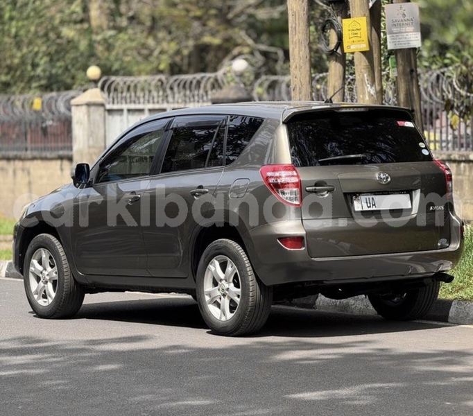 Big with watermark toyota rav4 uganda kampala 26207