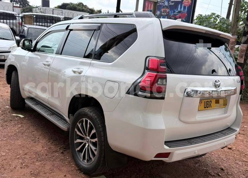 Big with watermark toyota land cruiser prado uganda kampala 26208