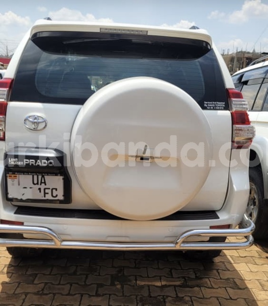 Big with watermark toyota land cruiser uganda kampala 26210