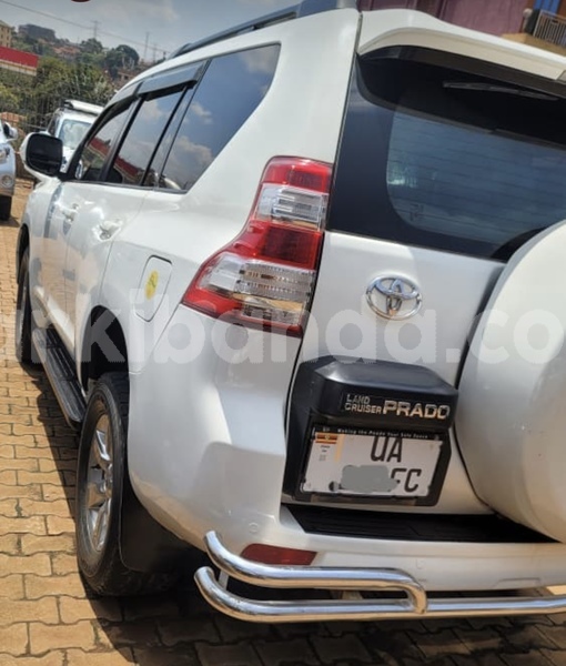 Big with watermark toyota land cruiser uganda kampala 26210