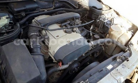 Buy Used Mercedes‒Benz E–Class Silver Car in Kampala in Uganda Buy Used Mercedes‒Benz E–Class Silver Car in Kampala in Uganda