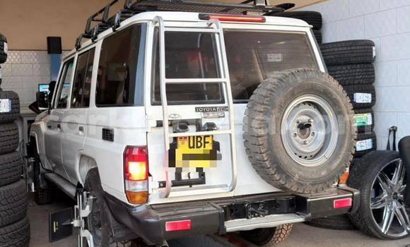 Buy New Toyota Land Cruiser White Car in Kampala in Uganda
