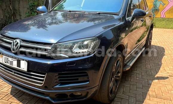 Nunua Mpya Volkswagen Touareg Nyeusi Gari ndani ya Kampala nchini Uganda Nunua Mpya Volkswagen Touareg Nyeusi Gari ndani ya Kampala nchini Uganda