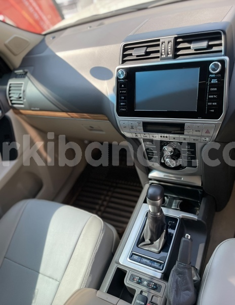 Big with watermark toyota land cruiser uganda kampala 26218