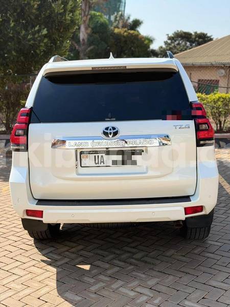 Big with watermark toyota land cruiser uganda kampala 26219