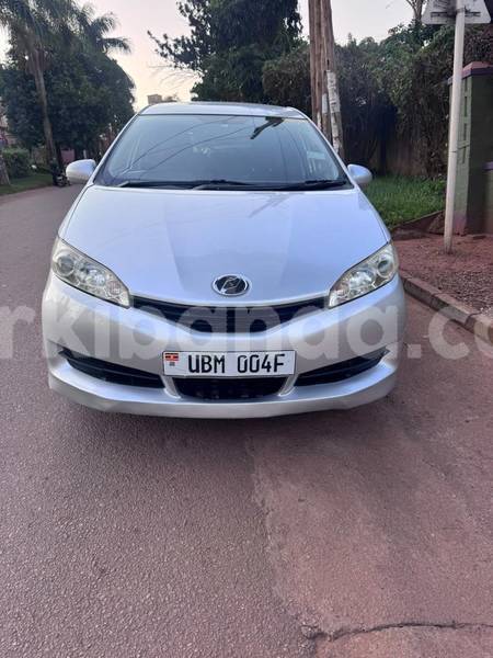 Big with watermark toyota wish uganda kampala 26220