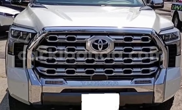 Buy Used Toyota Tundra White Car in Kampala in Uganda Buy Used Toyota Tundra White Car in Kampala in Uganda