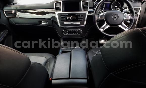 Buy Used Mercedes‒Benz ML–Class Silver Car in Kampala in Uganda Buy Used Mercedes‒Benz ML–Class Silver Car in Kampala in Uganda