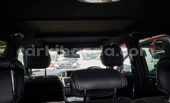 Buy Used Mercedes‒Benz ML–Class Silver Car in Kampala in Uganda Buy Used Mercedes‒Benz ML–Class Silver Car in Kampala in Uganda