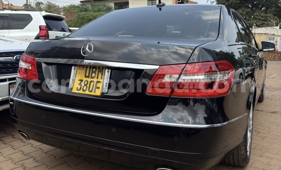 Buy Used Mercedes‒Benz E-klasse Black Car in Kampala in Uganda